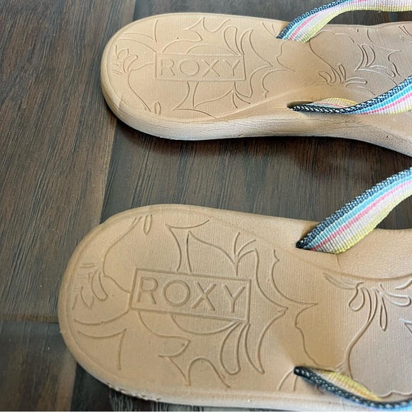 Roxy Women's Brown Flip Flop Sandals Size Fits 11 - Picture 6 of 6